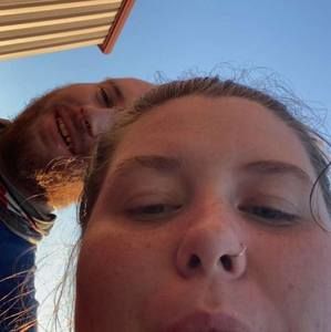 Meet your Posher, Krystal